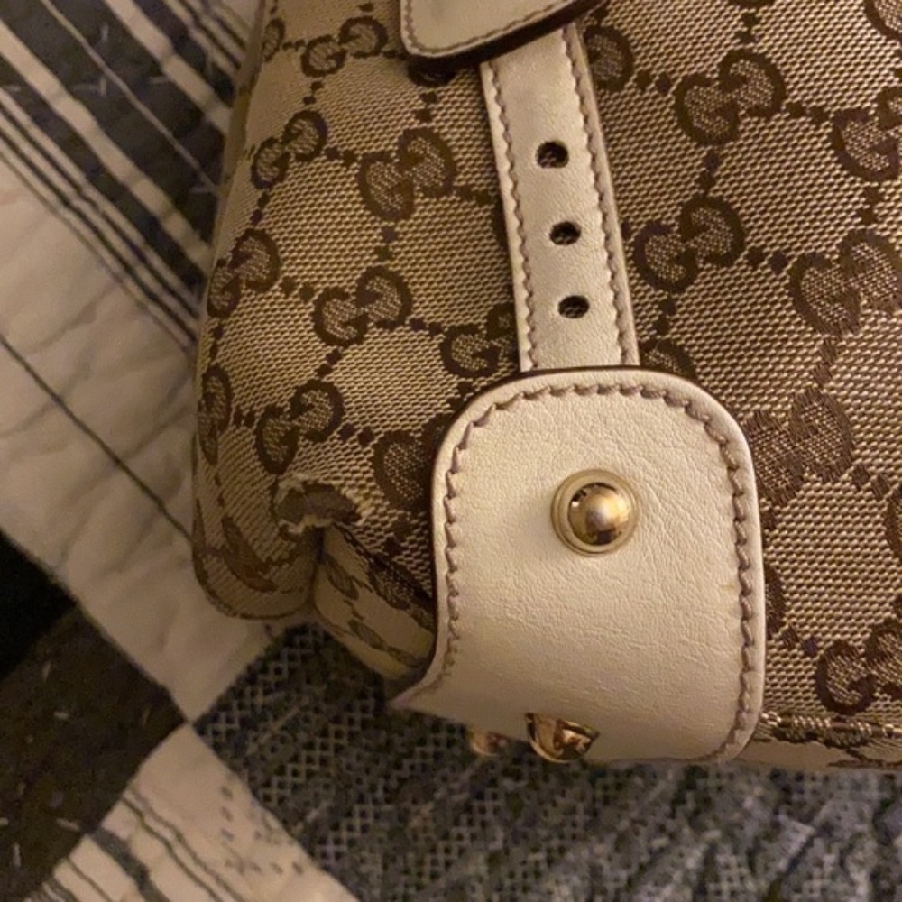 Authentic Gucci Handbag - Picture 7 of 8